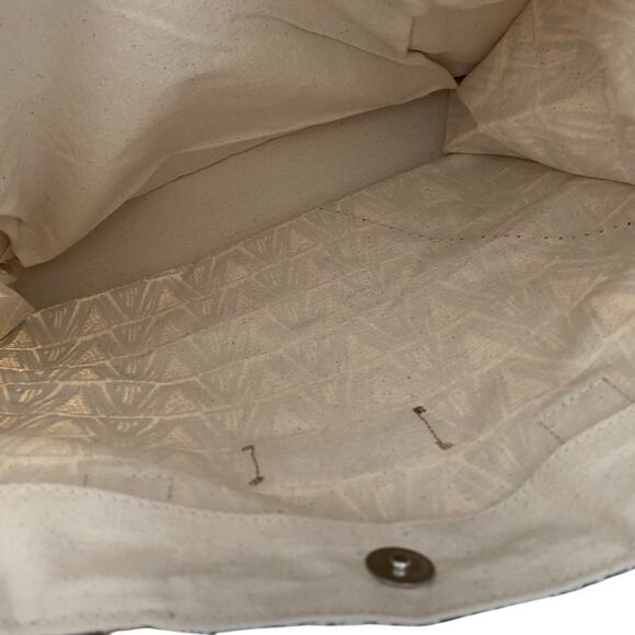 Ubuntu Life NWTs Blue Canvas Large Tote Bag - Picture 9 of 10